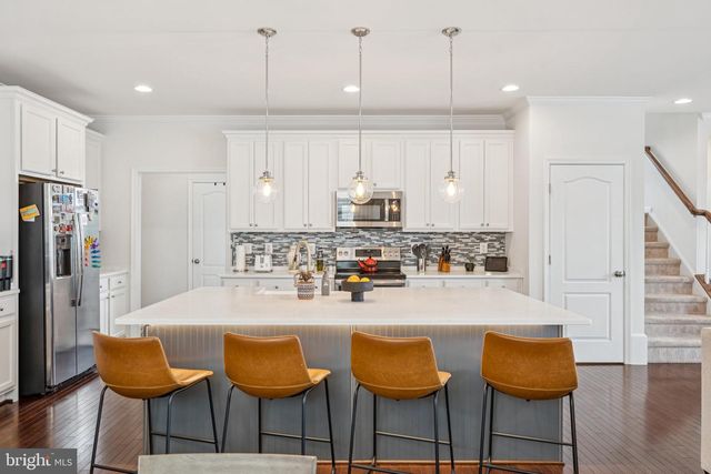 991 COASTAL AVE, Stafford, VA 22554