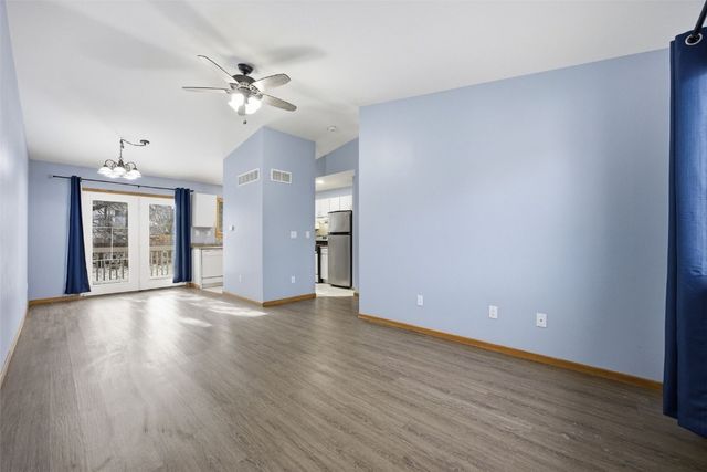 2242 13th st, Coralville, IA 52241