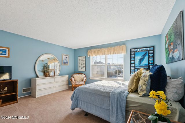 118 Solar Drive, Brick, NJ 08724