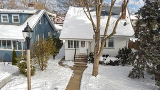 3107 S Wenonah Avenue, Berwyn, IL 60402