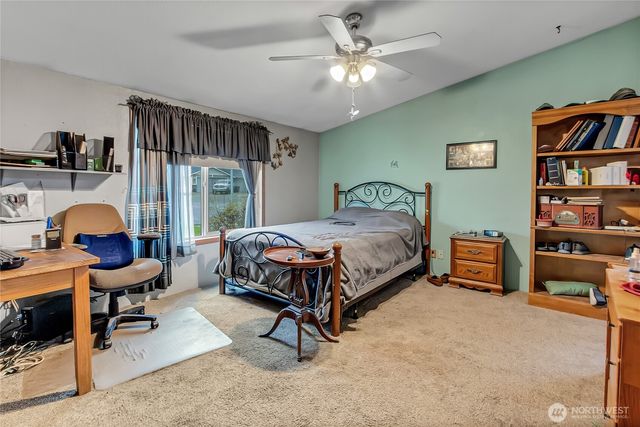 1112 106th St Ct E, Tacoma, WA 98445