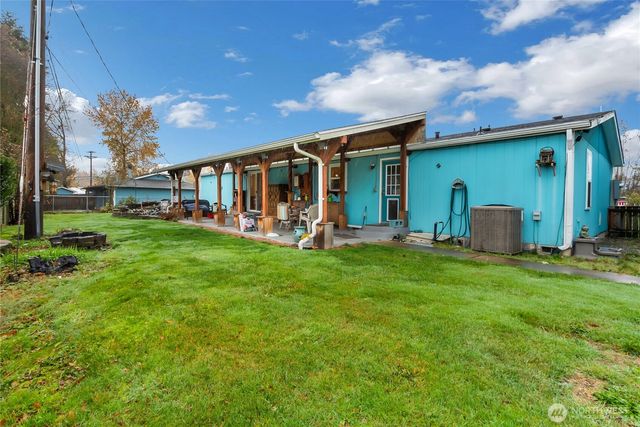 1112 106th St Ct E, Tacoma, WA 98445