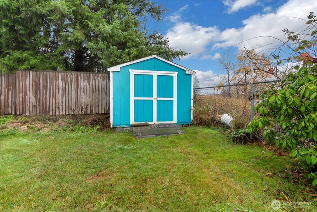 1112 106th St Ct E, Tacoma, WA 98445