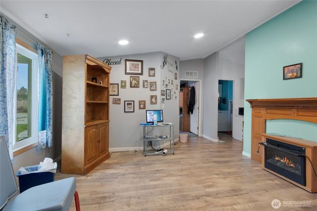 1112 106th St Ct E, Tacoma, WA 98445