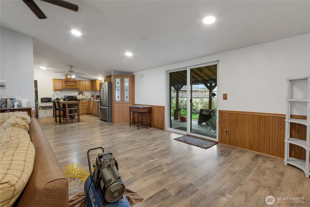 1112 106th St Ct E, Tacoma, WA 98445