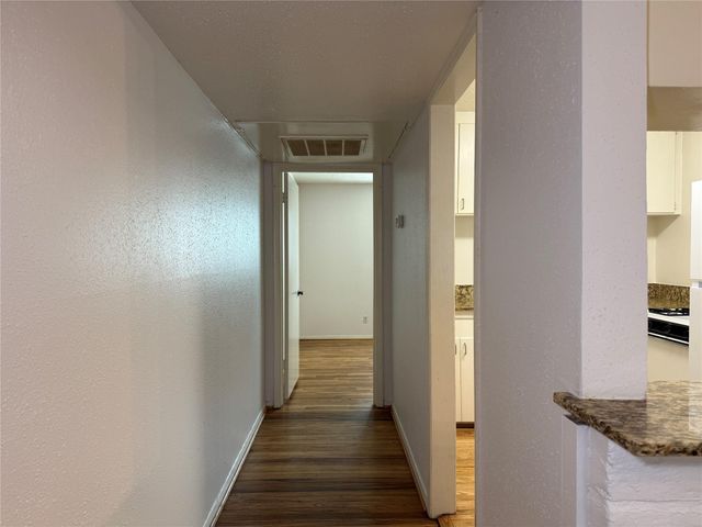 1801 Cortlandt Street 17, Houston, TX 77008