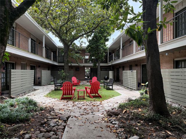 1801 Cortlandt Street 17, Houston, TX 77008