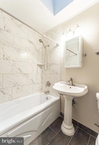 7700 GREENLEAF RD, Hyattsville, MD 20785