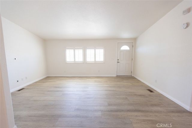 23301 Ridge Route 24, Laguna Hills, CA 92653