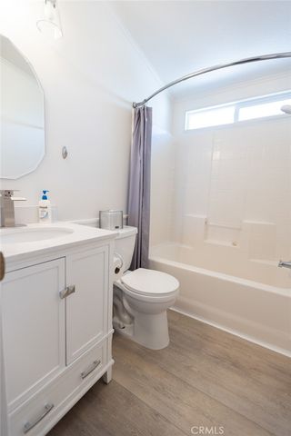 23301 Ridge Route 24, Laguna Hills, CA 92653