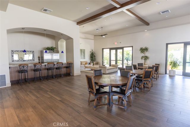 23301 Ridge Route 24, Laguna Hills, CA 92653