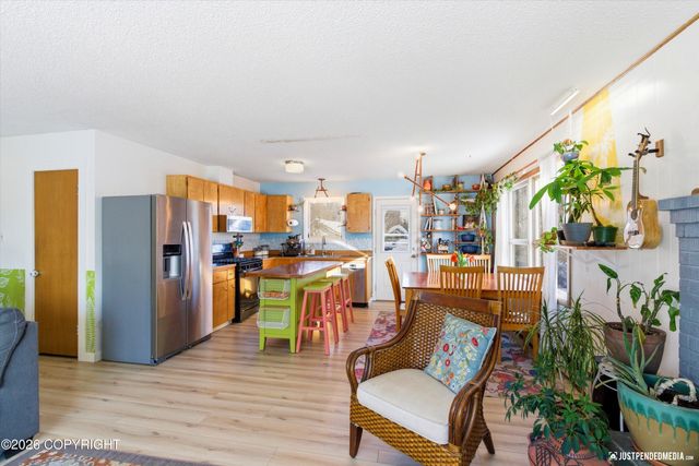 1051 E 26th Avenue, Anchorage, AK 99508