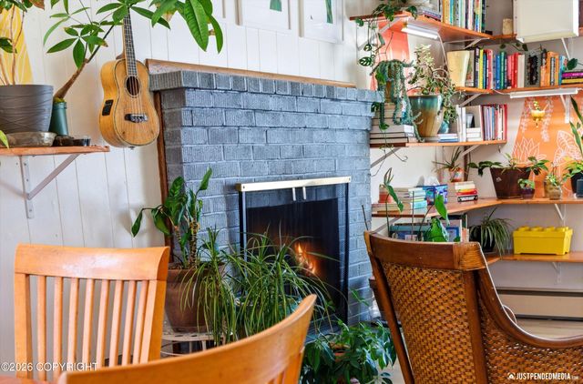 1051 E 26th Avenue, Anchorage, AK 99508