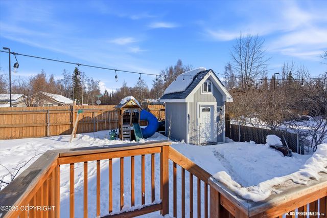 1051 E 26th Avenue, Anchorage, AK 99508