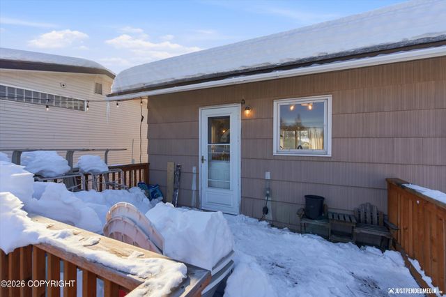 1051 E 26th Avenue, Anchorage, AK 99508