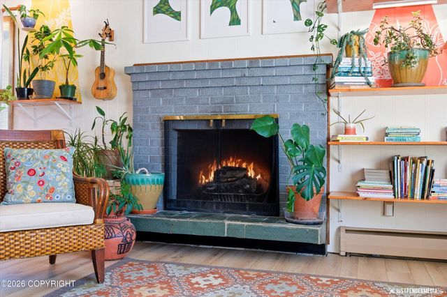 1051 E 26th Avenue, Anchorage, AK 99508