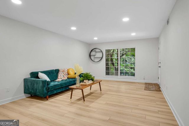 6851 Roswell Road Q16, Atlanta, GA 30328