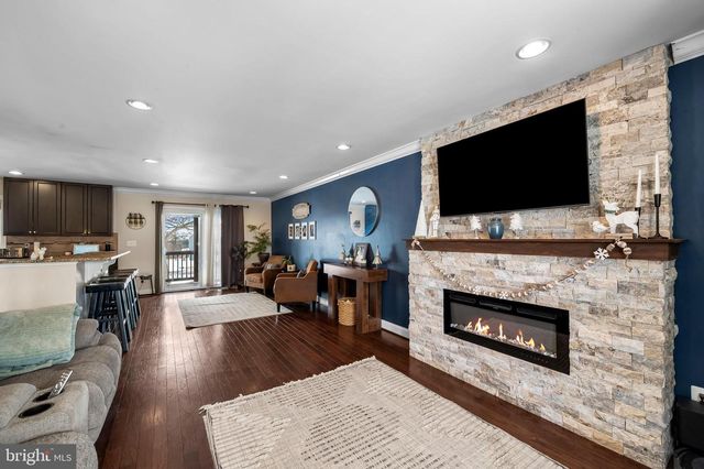 9514 HOLIDAY MANOR RD, Nottingham, MD 21236