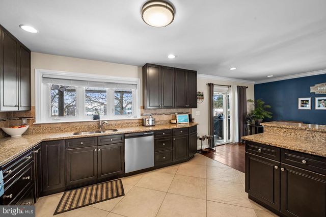 9514 HOLIDAY MANOR RD, Nottingham, MD 21236