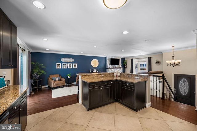 9514 HOLIDAY MANOR RD, Nottingham, MD 21236