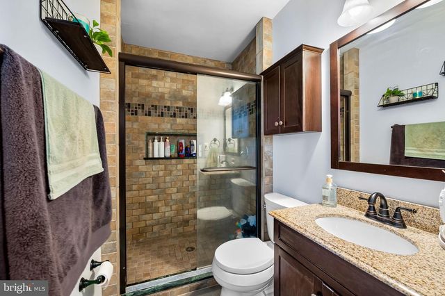 9514 HOLIDAY MANOR RD, Nottingham, MD 21236