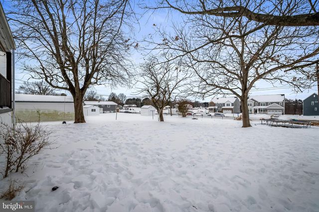 9514 HOLIDAY MANOR RD, Nottingham, MD 21236