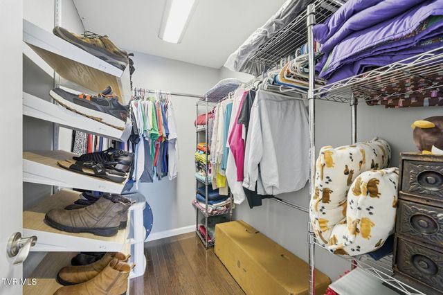 419 Cove Creek Road, Roan Mountain, TN 37687