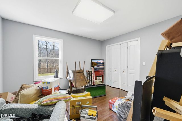 419 Cove Creek Road, Roan Mountain, TN 37687