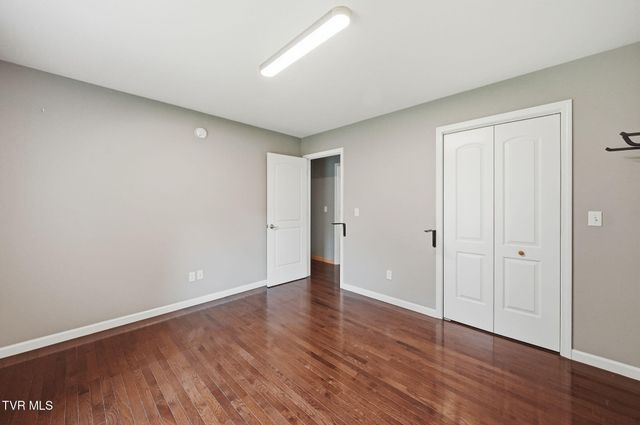 419 Cove Creek Road, Roan Mountain, TN 37687