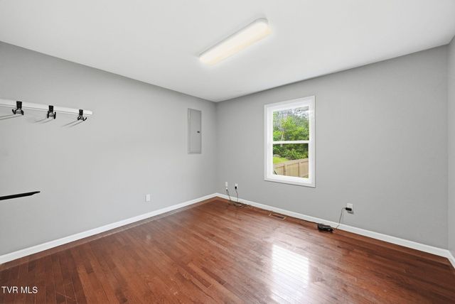 419 Cove Creek Road, Roan Mountain, TN 37687