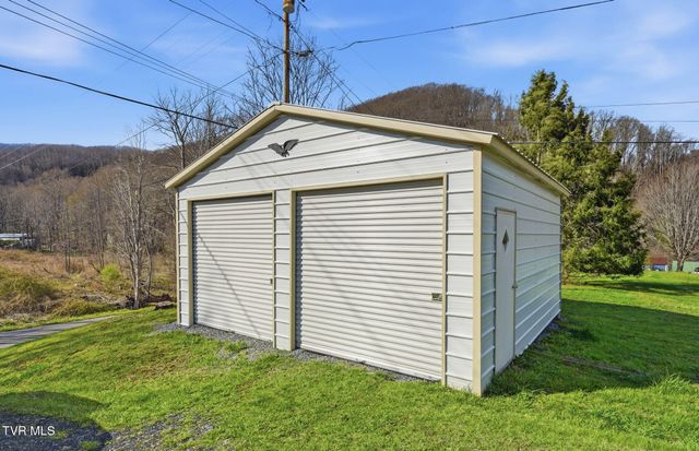 419 Cove Creek Road, Roan Mountain, TN 37687