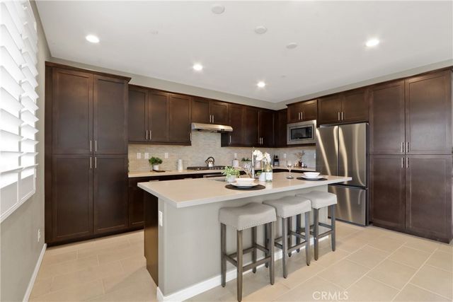 618 S Lakeshore Drive, Anaheim, CA 92806