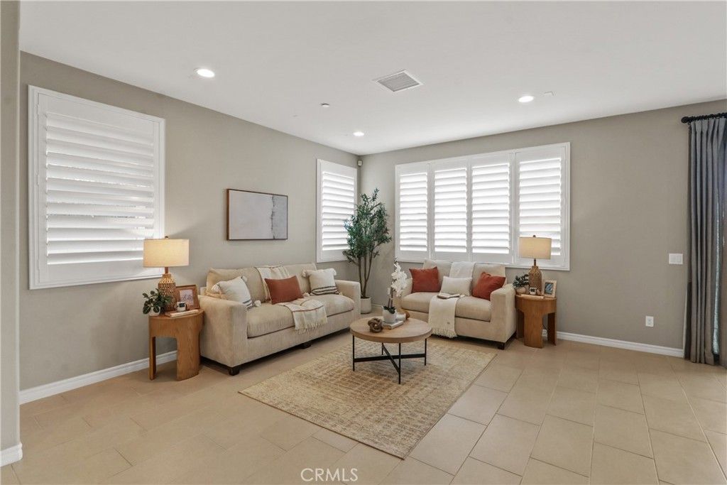 618 S Lakeshore Drive, Anaheim, CA 92806 — photo 3