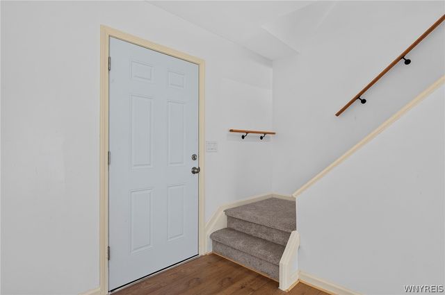 218 Summit Avenue, West Seneca, NY 14224