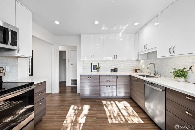 30 Constanso Way, San Francisco, CA 94132