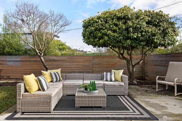 30 Constanso Way, San Francisco, CA 94132