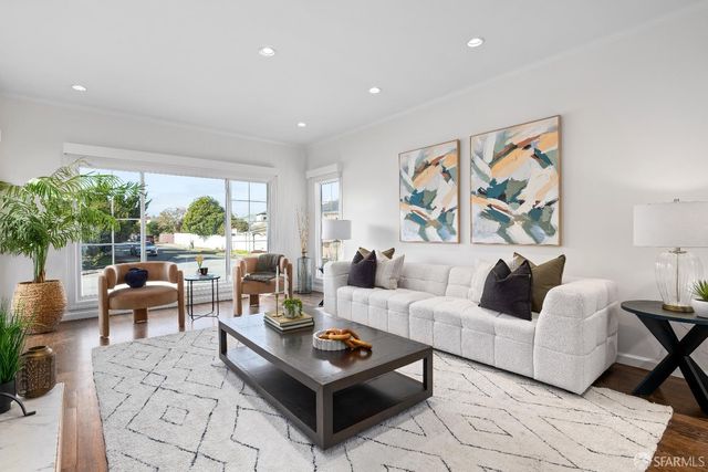 30 Constanso Way, San Francisco, CA 94132