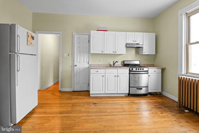 3301 FOSTER AVE, Baltimore, MD 21224
