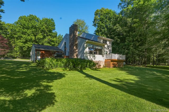 97 Walling Road, Warwick, NY 10990