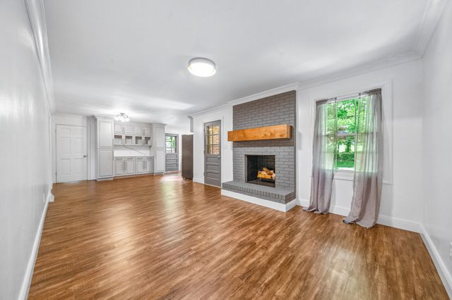 116 Skyview Dr, Columbia, TN 38401