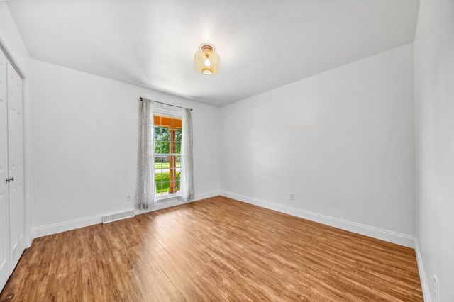 116 Skyview Dr, Columbia, TN 38401