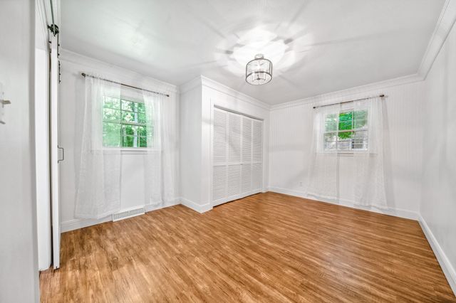 116 Skyview Dr, Columbia, TN 38401