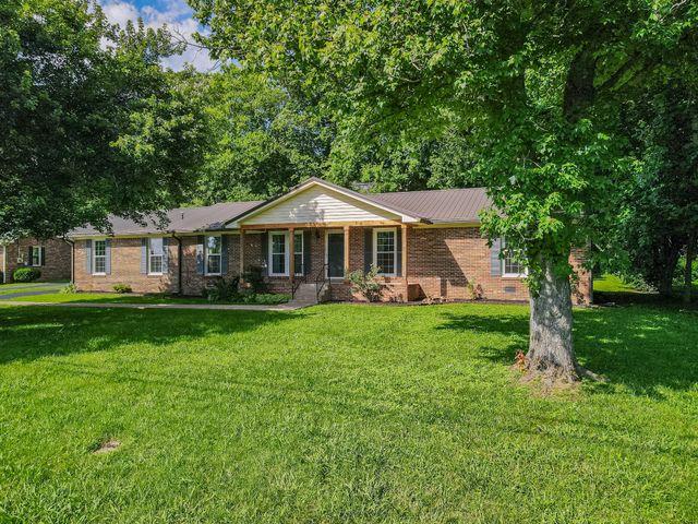 116 Skyview Dr, Columbia, TN 38401