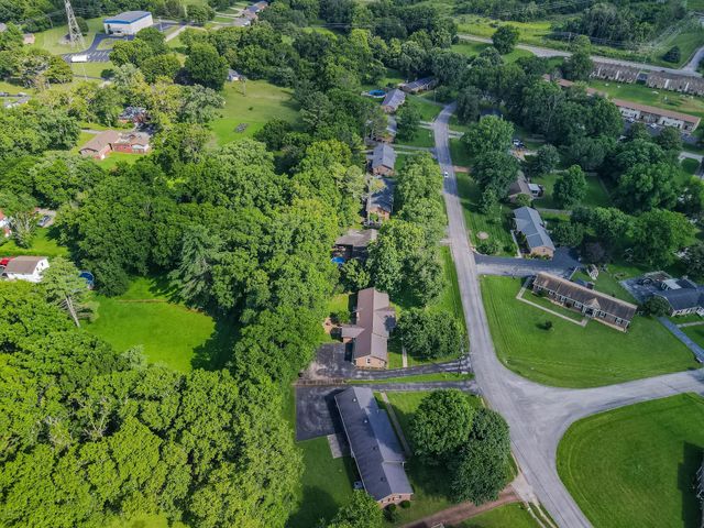 116 Skyview Dr, Columbia, TN 38401