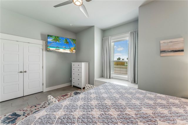 2821 S 11th St 101, Port Aransas, TX 78373