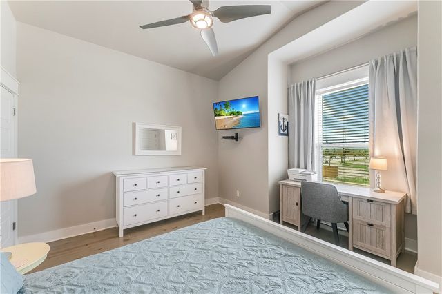 2821 S 11th St 101, Port Aransas, TX 78373