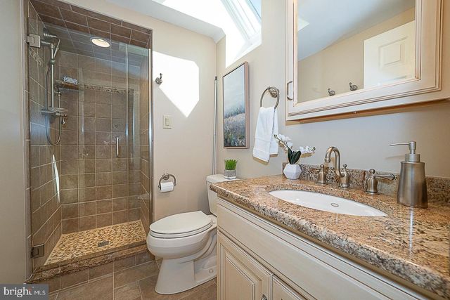 30 SPRING HILL LN, Phoenixville, PA 19460