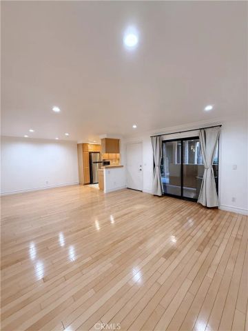 4161 Hathaway 41, Long Beach, CA 90815