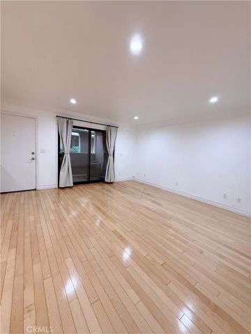 4161 Hathaway 41, Long Beach, CA 90815