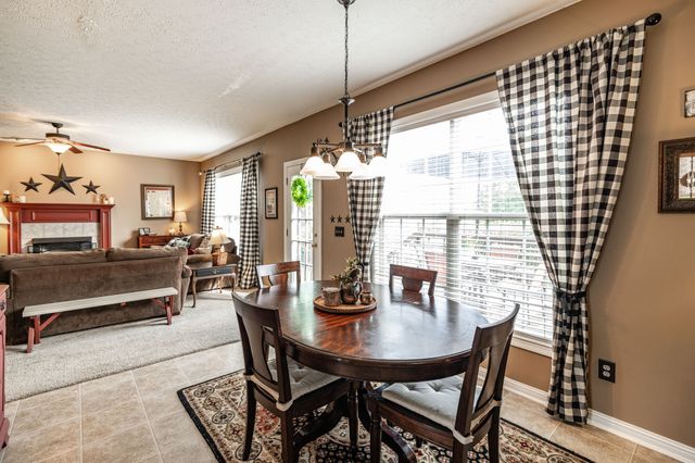 103 Crooked Creek Ct, Hendersonville, TN 37075